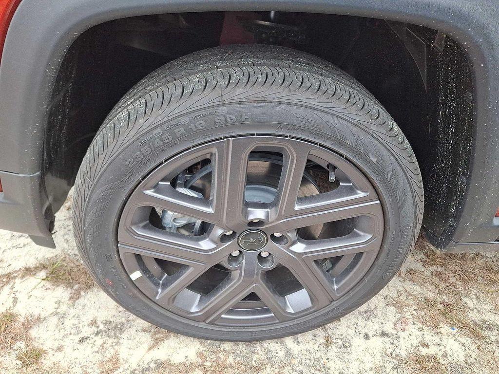 new 2026 Jeep Compass car, priced at $38,045