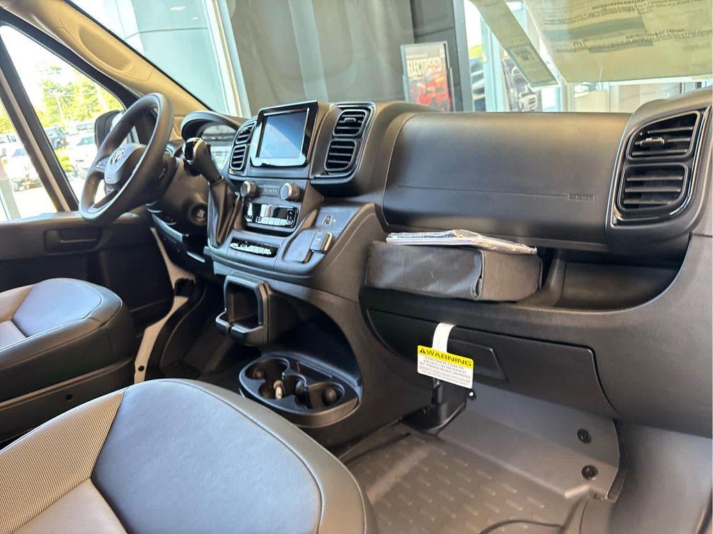 new 2024 Ram ProMaster 3500 car, priced at $55,177