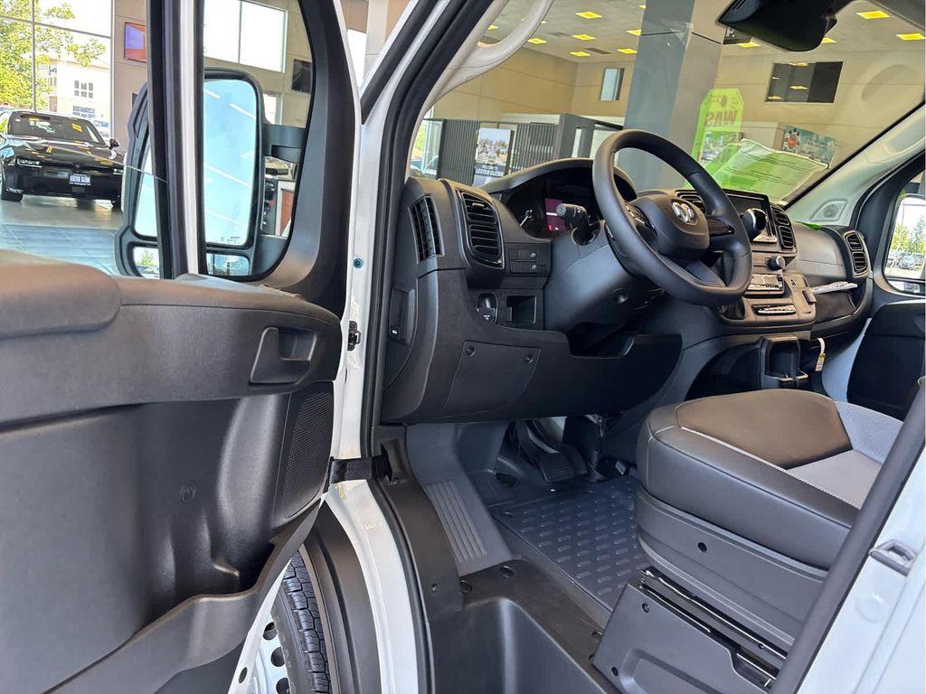 new 2024 Ram ProMaster 3500 car, priced at $55,177