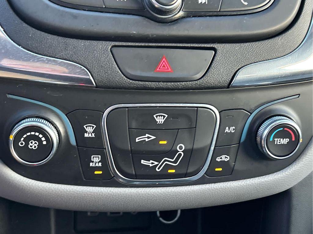 used 2020 Chevrolet Equinox car, priced at $15,785