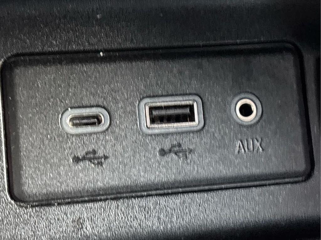 used 2020 Chevrolet Equinox car, priced at $15,785