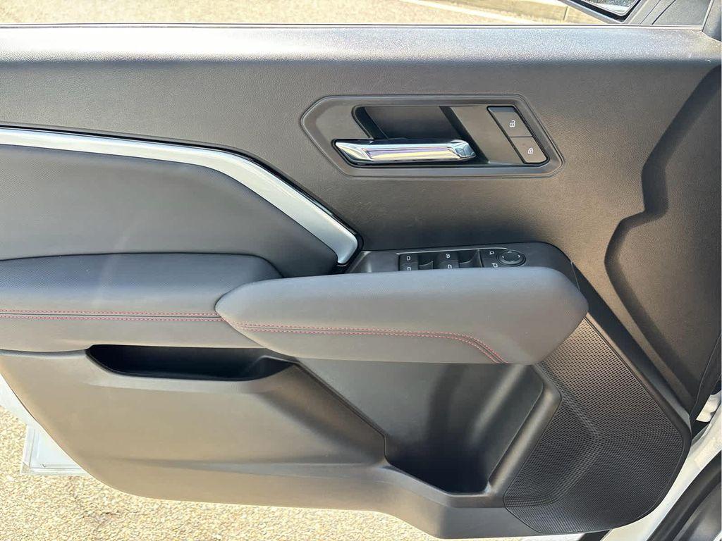 used 2023 Chevrolet Colorado car, priced at $37,286