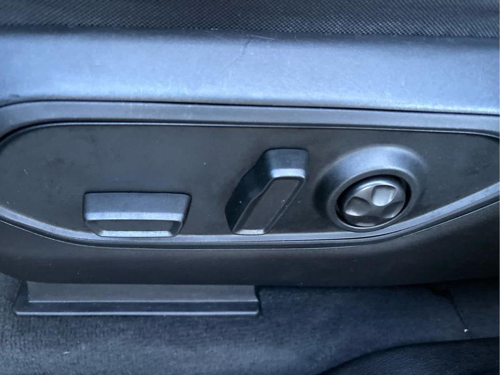 used 2022 Jeep Grand Cherokee L car, priced at $29,623