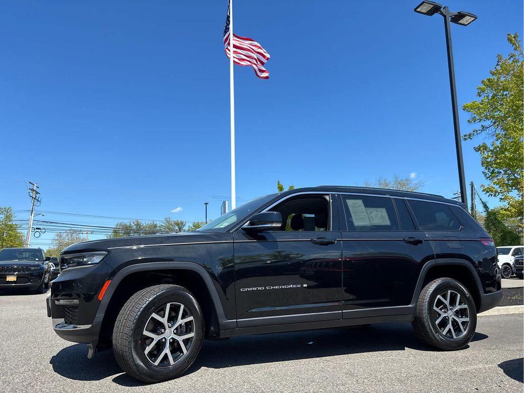 used 2023 Jeep Grand Cherokee L car, priced at $35,286