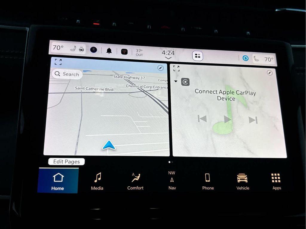 used 2023 Jeep Grand Cherokee car, priced at $32,142