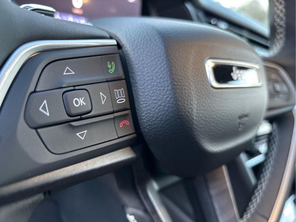 used 2023 Jeep Grand Cherokee car, priced at $32,142