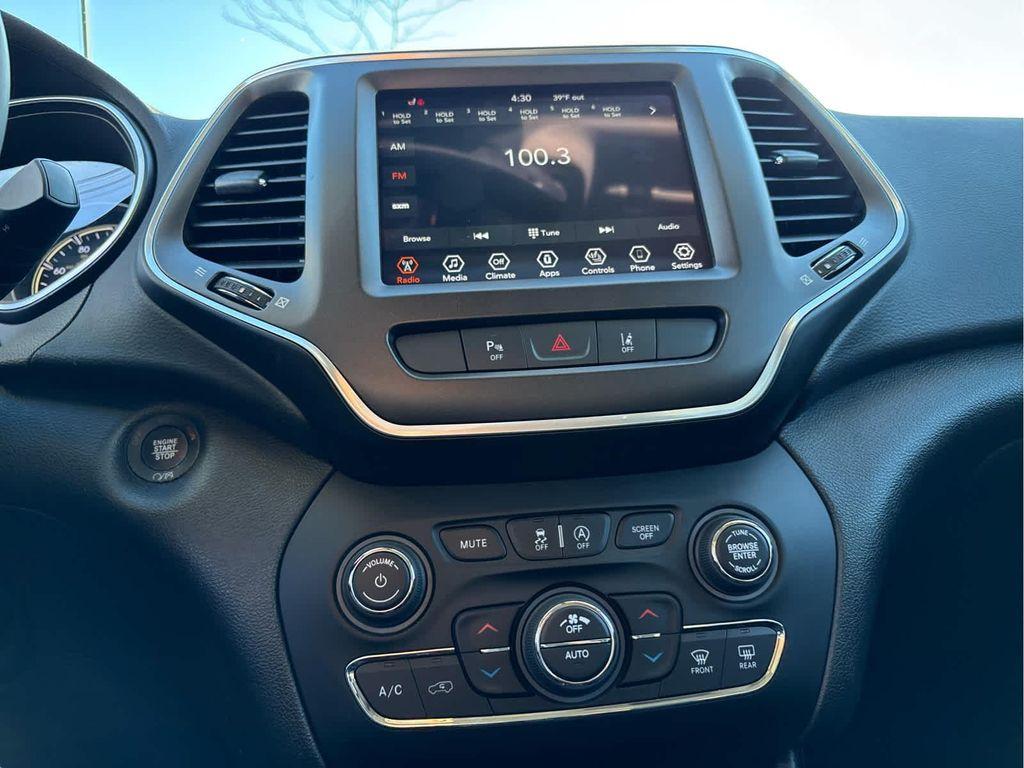 used 2021 Jeep Cherokee car, priced at $21,875