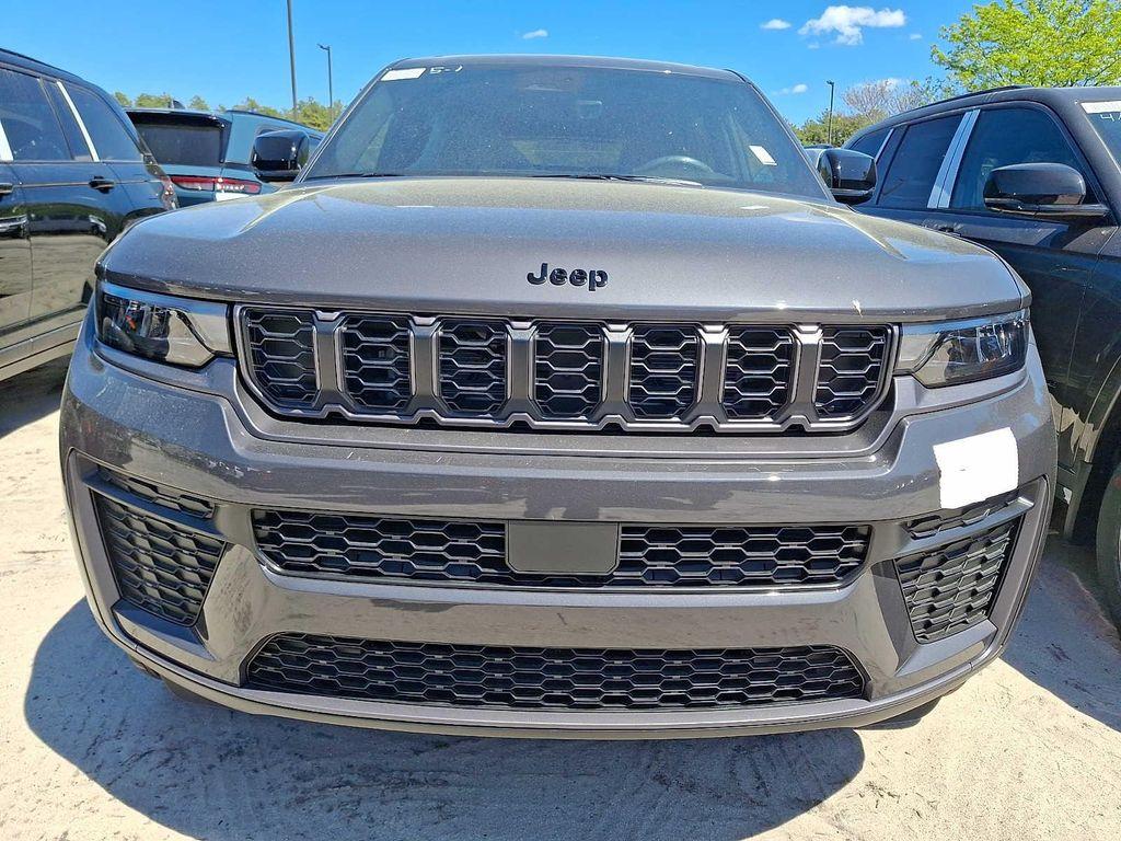 new 2026 Jeep Grand Cherokee L car, priced at $52,200