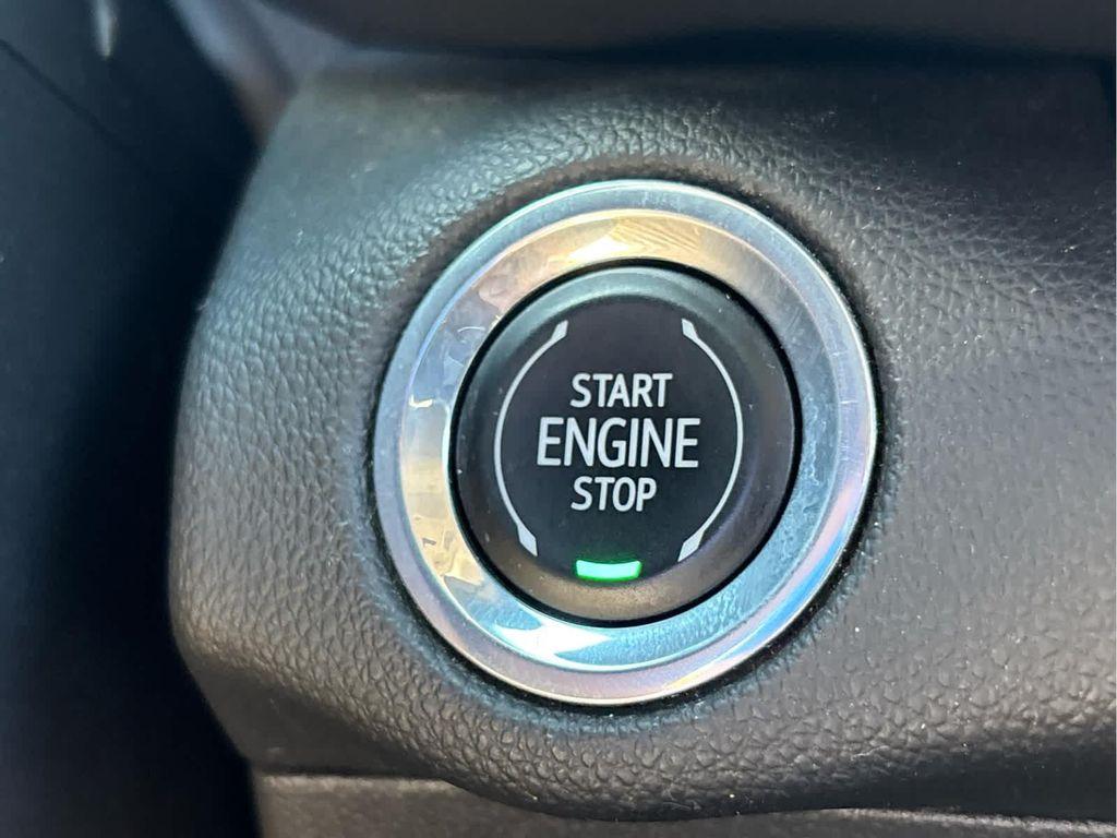 used 2021 Buick Envision car, priced at $20,286
