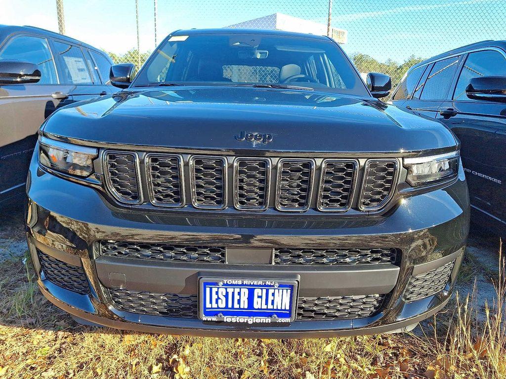 new 2025 Jeep Grand Cherokee L car, priced at $48,730