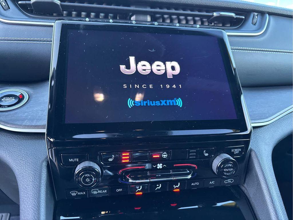 used 2024 Jeep Grand Cherokee car, priced at $36,937