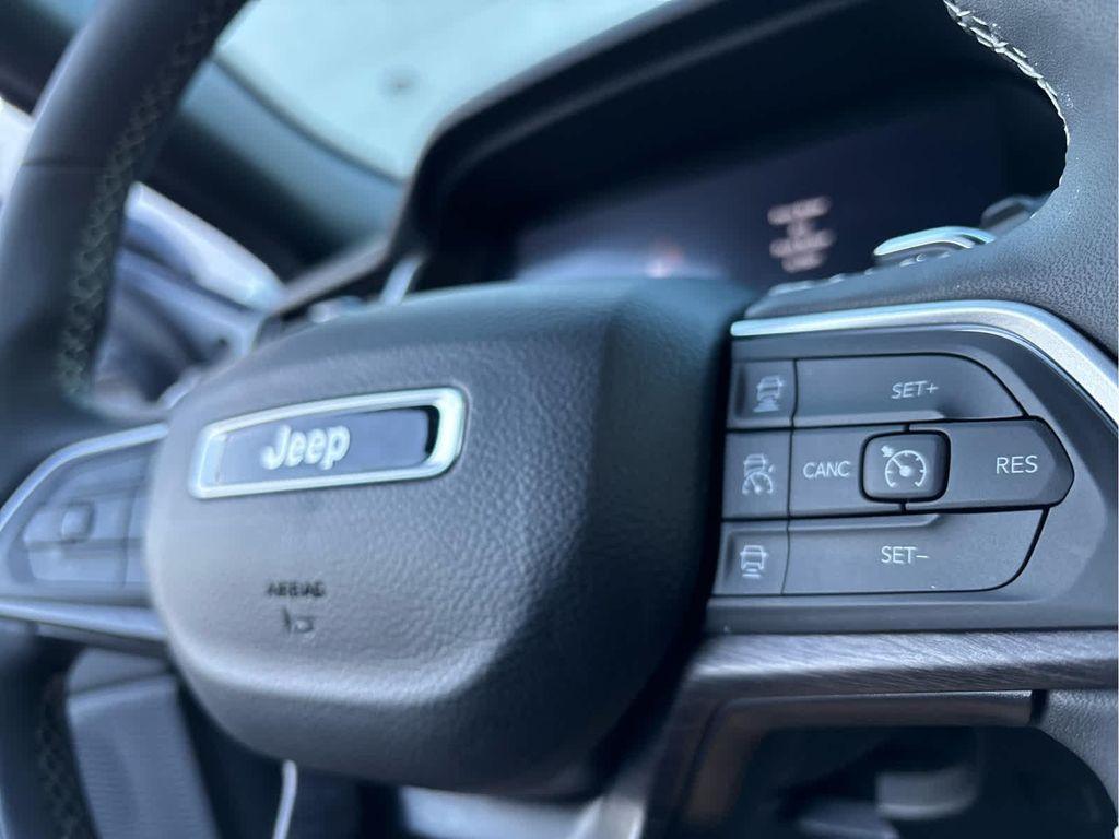 used 2024 Jeep Grand Cherokee car, priced at $36,937