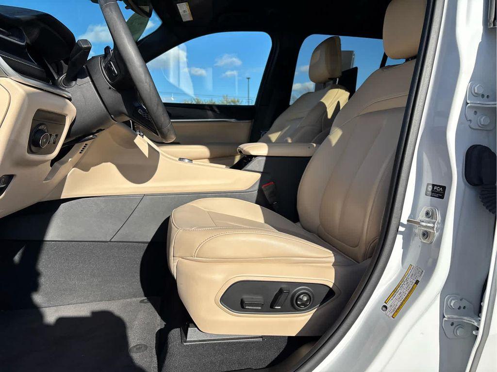 used 2023 Jeep Grand Cherokee car, priced at $31,937