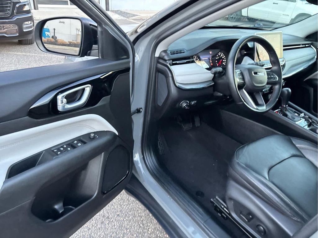 used 2022 Jeep Compass car, priced at $22,377