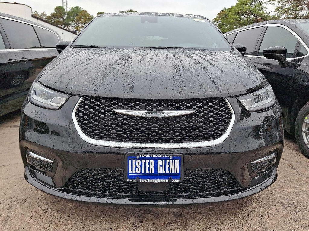 new 2026 Chrysler Pacifica car, priced at $46,335