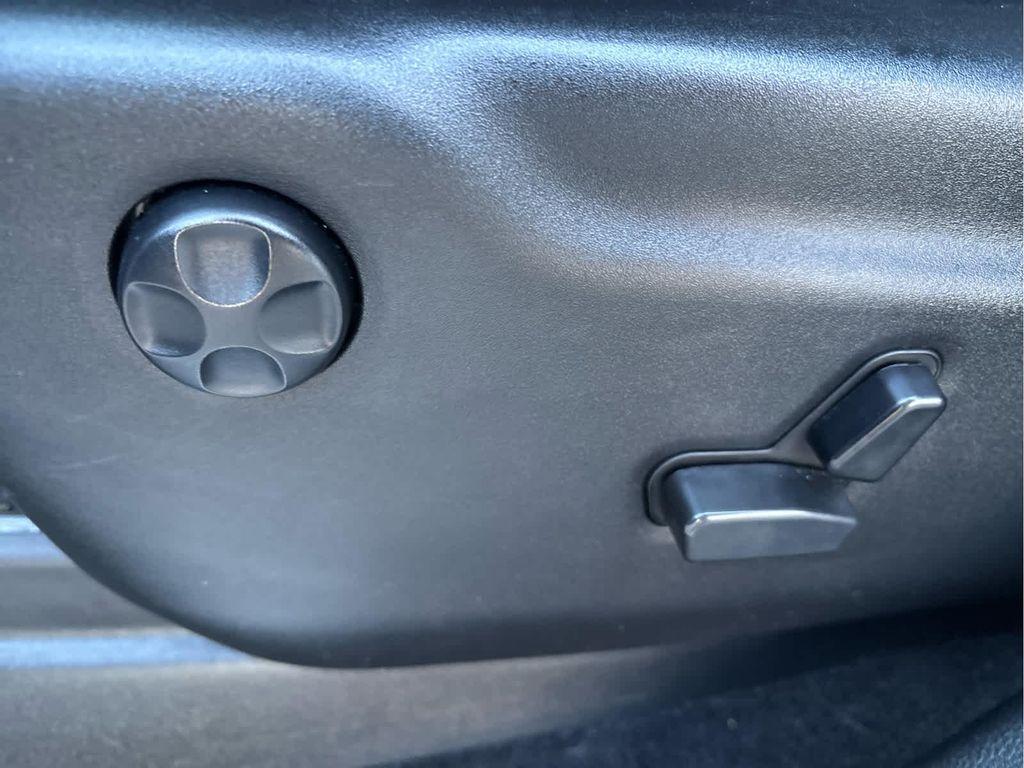 used 2021 Jeep Grand Cherokee car, priced at $24,907