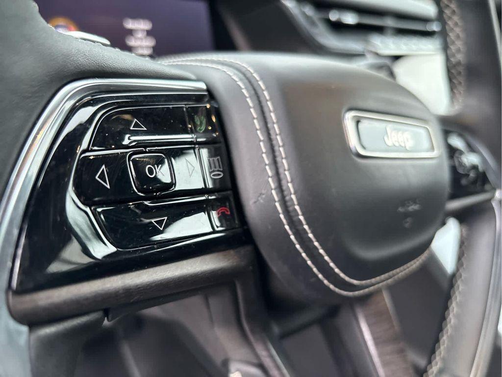 used 2022 Jeep Grand Cherokee car, priced at $29,708