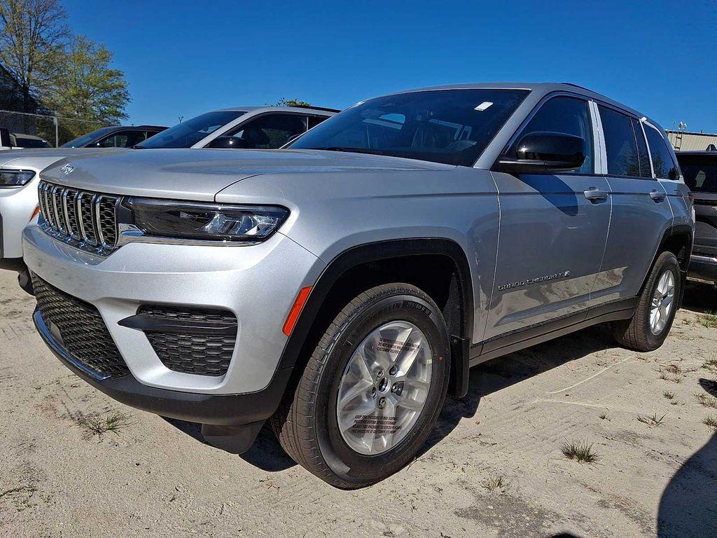 new 2026 Jeep Grand Cherokee car, priced at $46,774