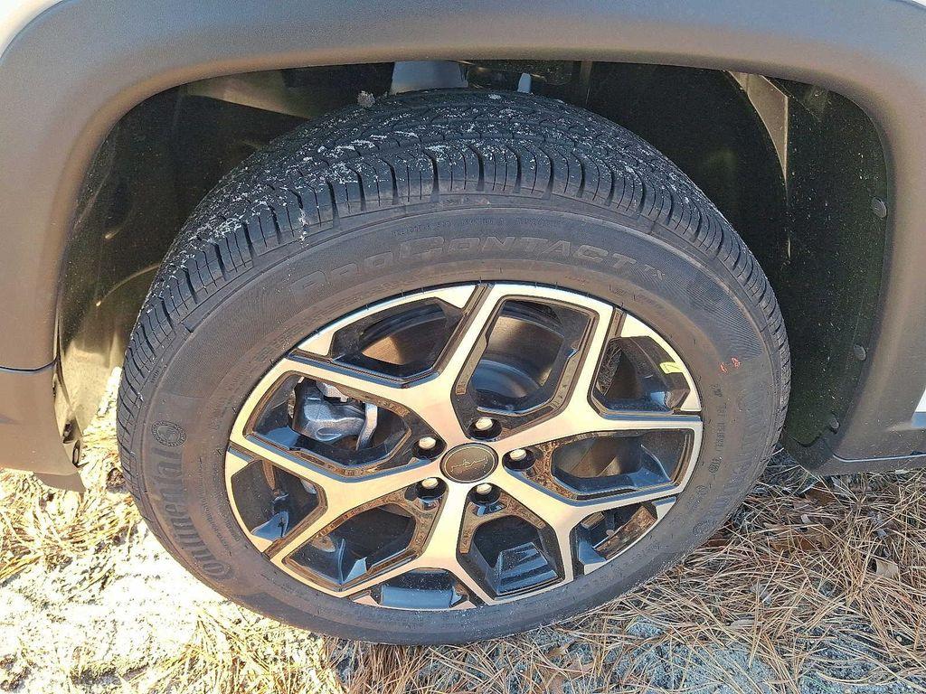 new 2026 Jeep Compass car, priced at $37,180