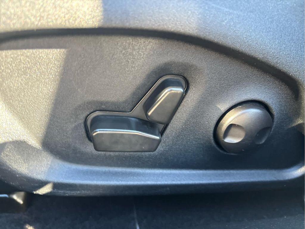 used 2022 Jeep Compass car, priced at $18,937