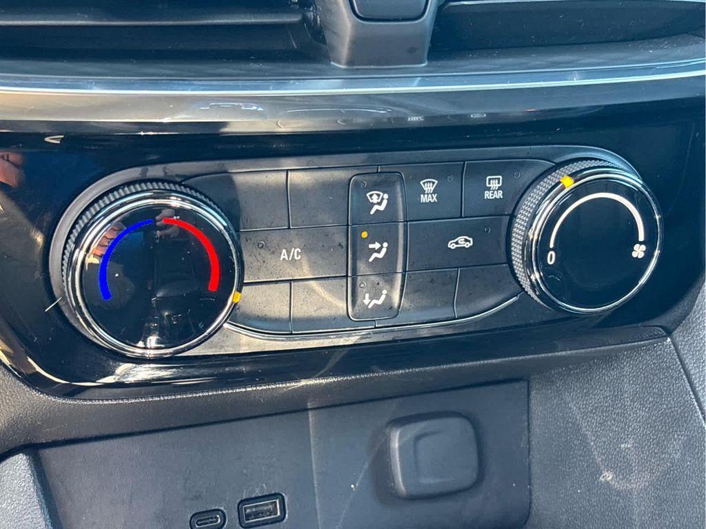 used 2024 Buick Encore GX car, priced at $19,453