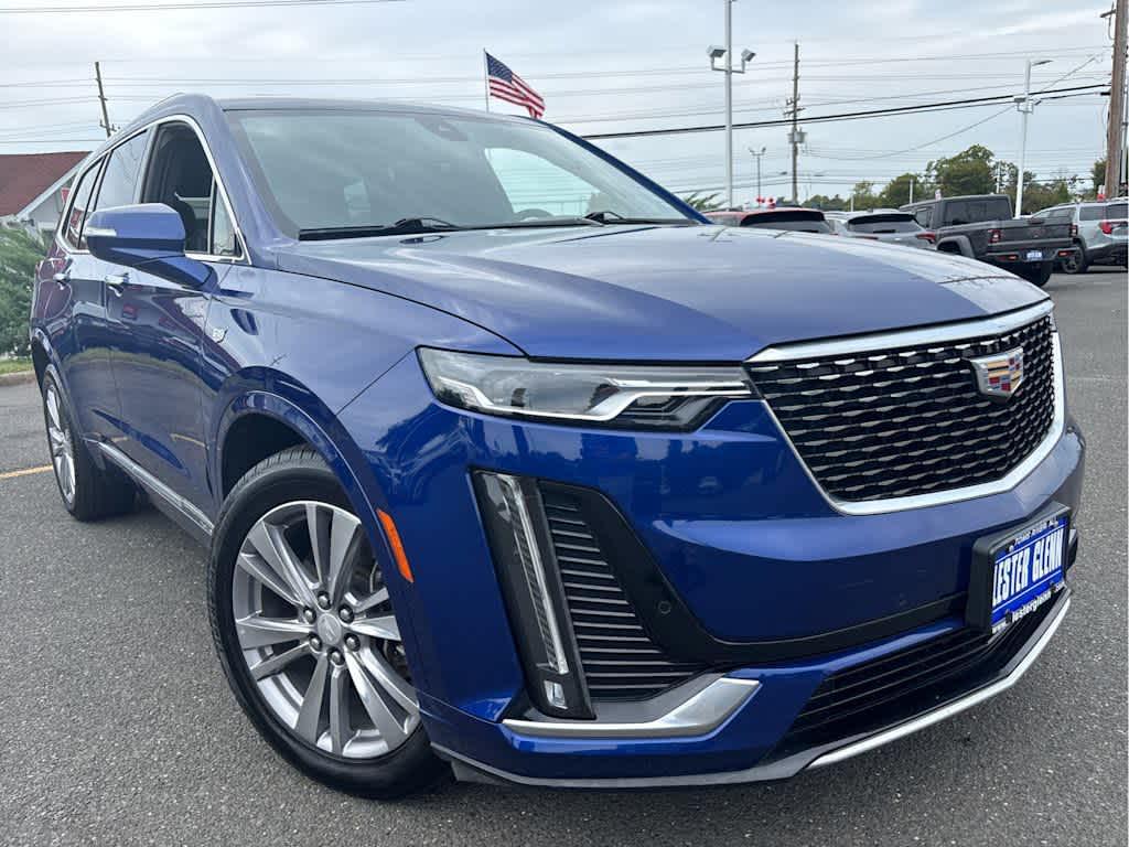 used 2023 Cadillac XT6 car, priced at $29,937