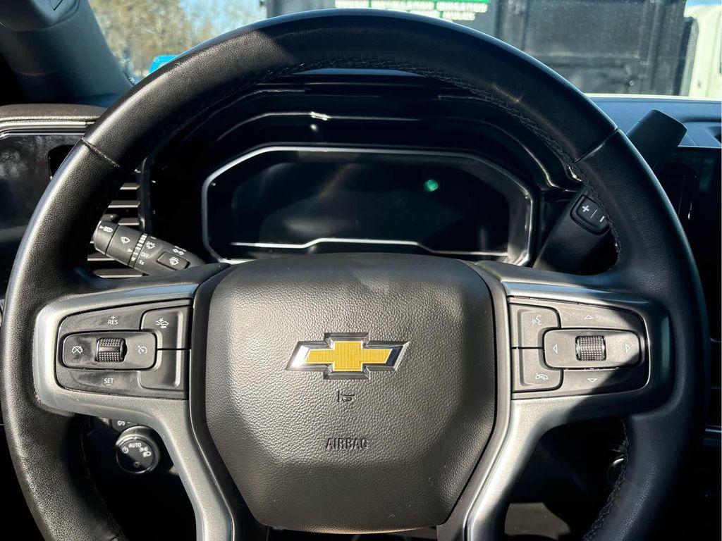 used 2024 Chevrolet Silverado 2500 car, priced at $45,686