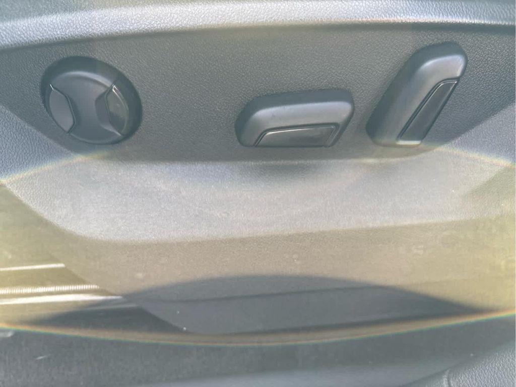 used 2020 Volkswagen Atlas Cross Sport car, priced at $17,848