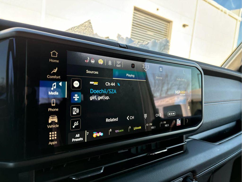 used 2025 Jeep Gladiator car, priced at $49,937