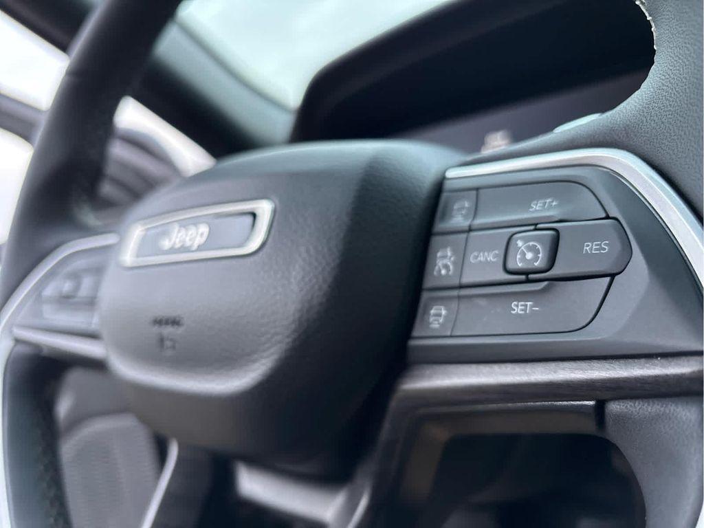 used 2024 Jeep Grand Cherokee car, priced at $36,481