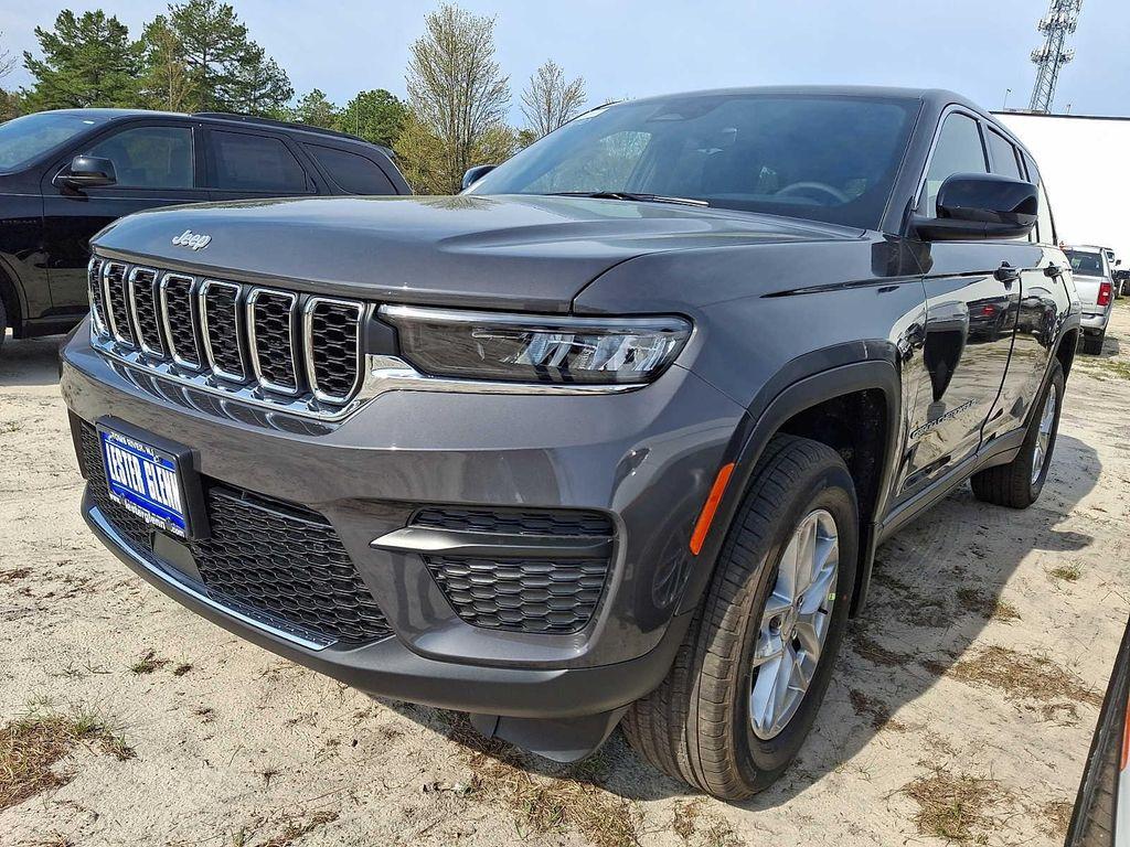 new 2026 Jeep Grand Cherokee car, priced at $46,774
