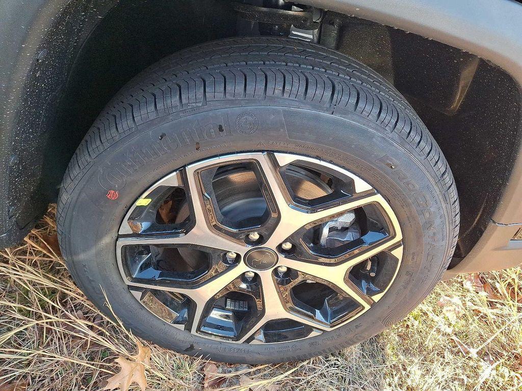 new 2026 Jeep Compass car, priced at $37,775