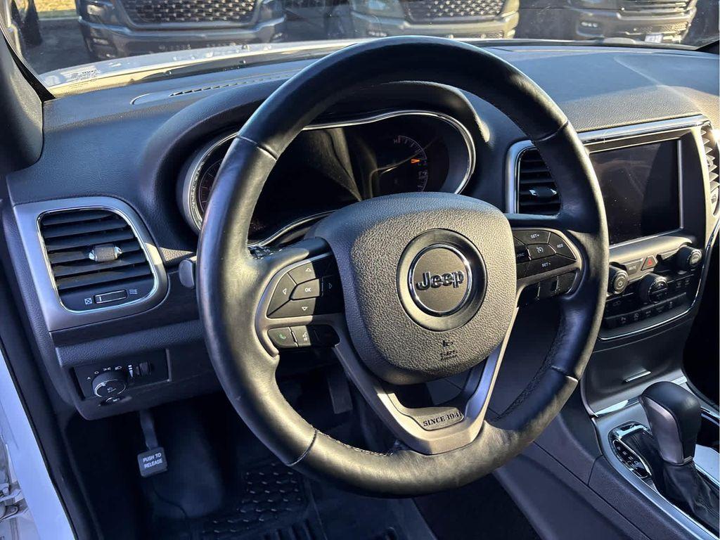 used 2018 Jeep Grand Cherokee car, priced at $15,461