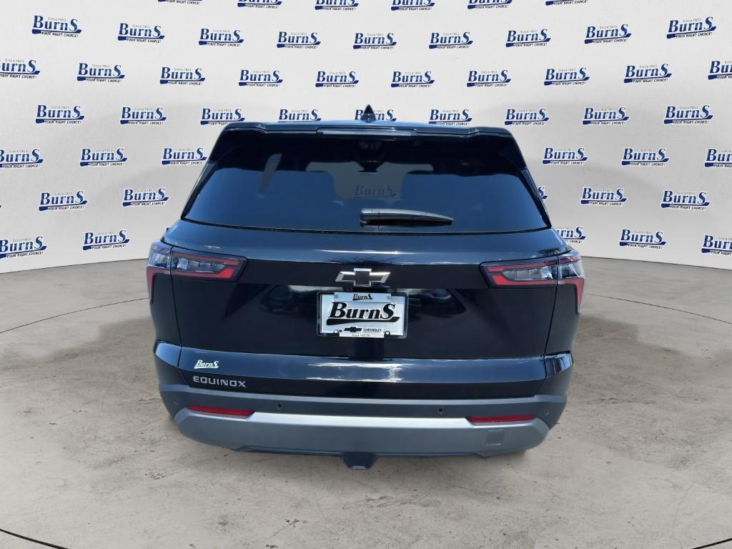 new 2026 Chevrolet Equinox car, priced at $31,115