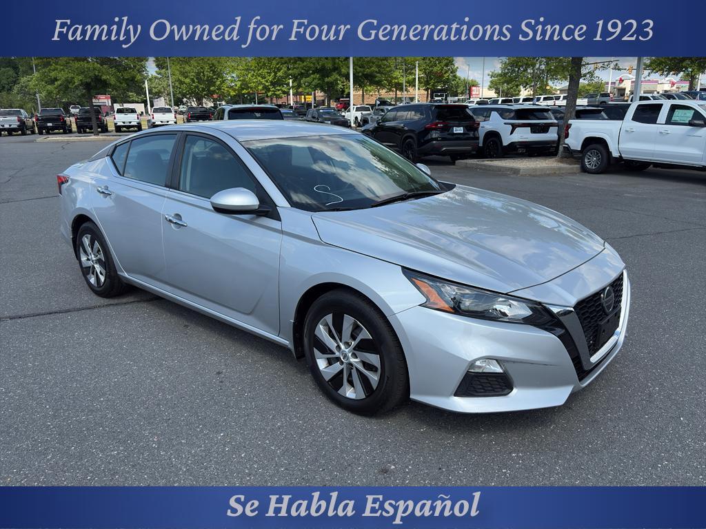 used 2022 Nissan Altima car, priced at $22,223