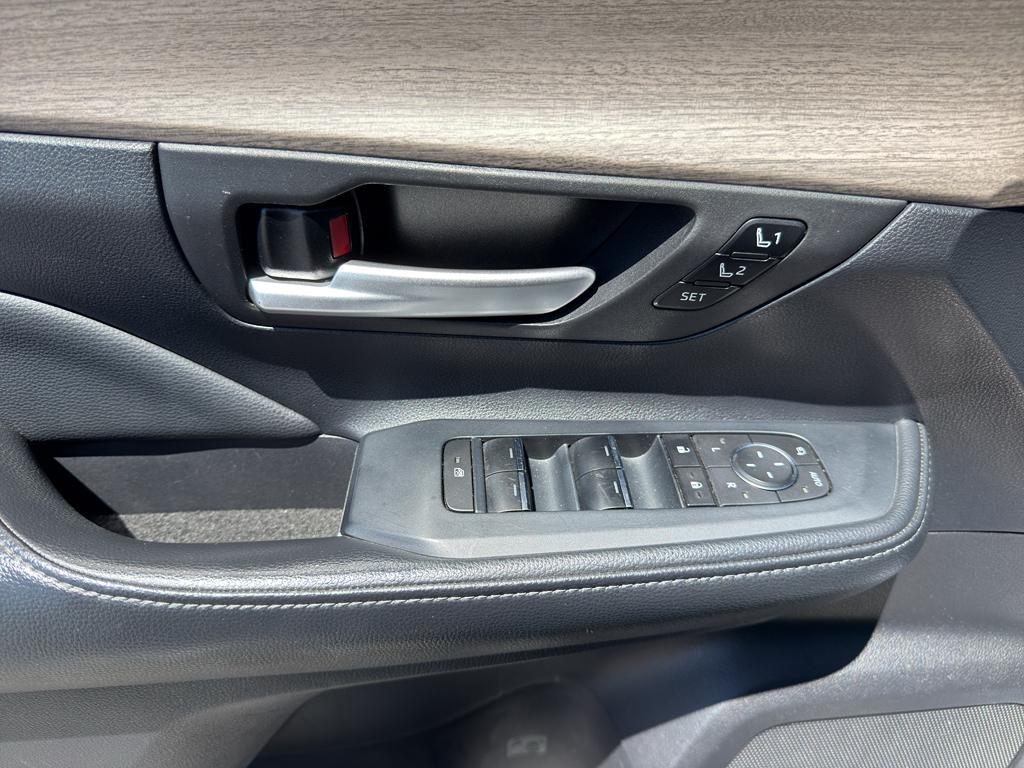 used 2025 Toyota Grand Highlander car, priced at $48,588