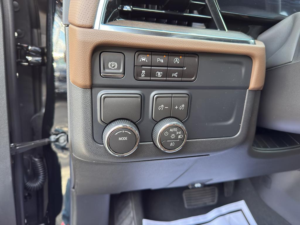 new 2026 Chevrolet Suburban car, priced at $82,395
