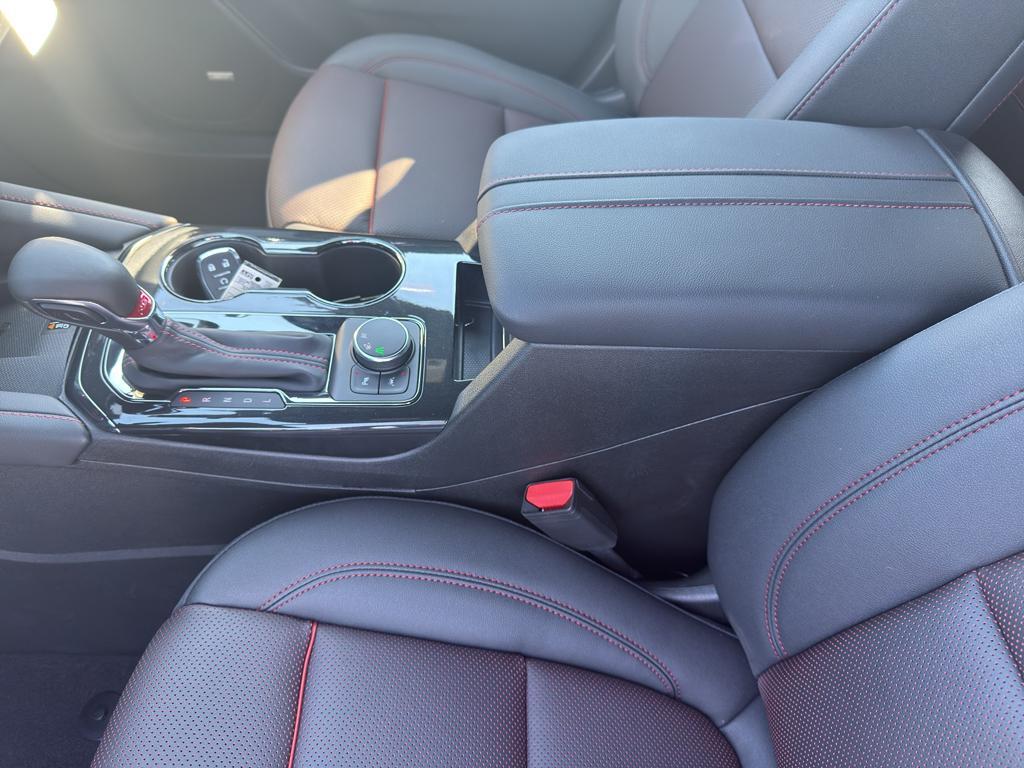 new 2025 Chevrolet Blazer car, priced at $43,040