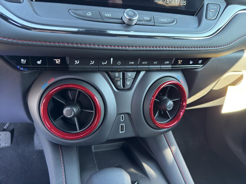 new 2025 Chevrolet Blazer car, priced at $43,040