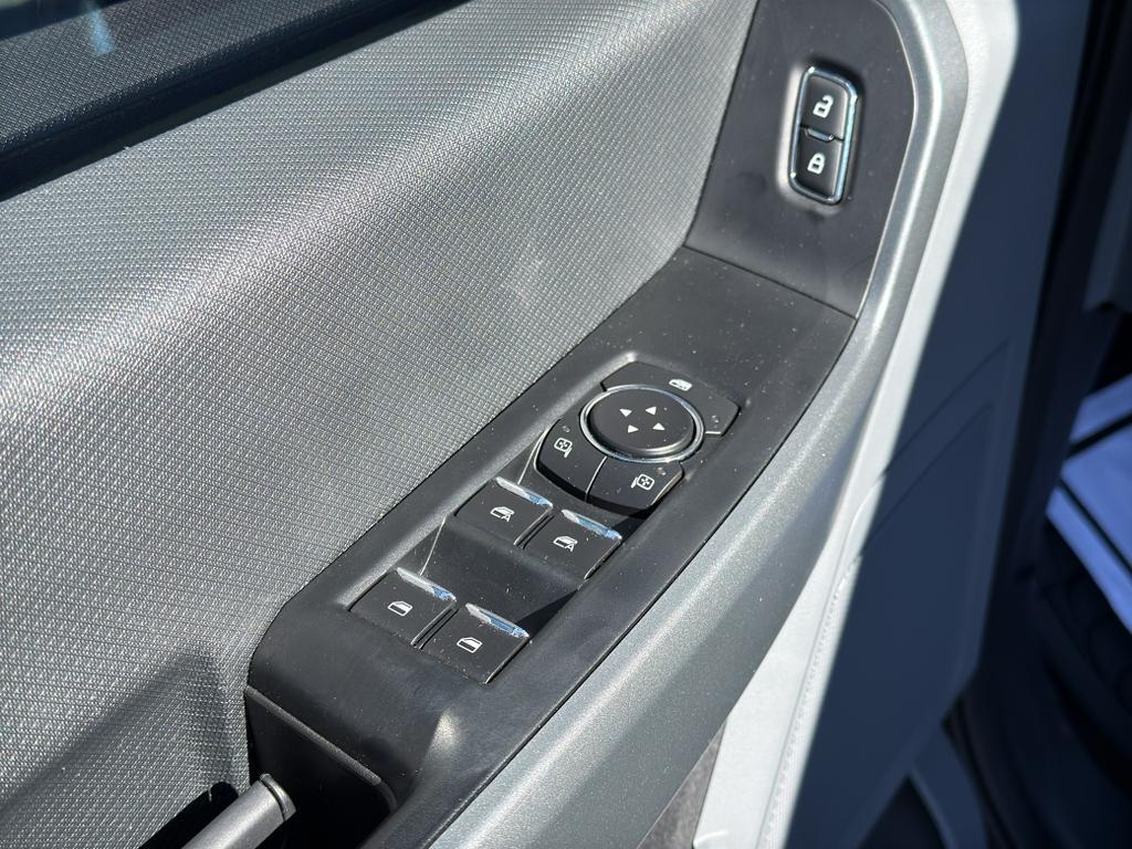 used 2021 Ford F-150 car, priced at $32,788