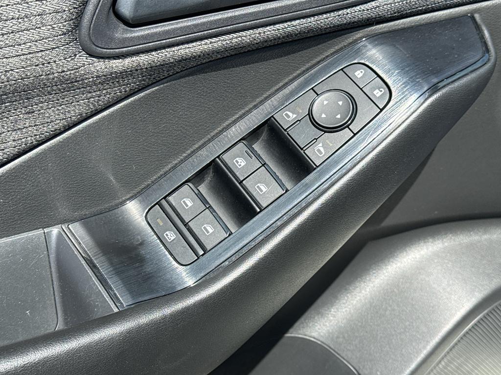 used 2023 Nissan Rogue car, priced at $18,589