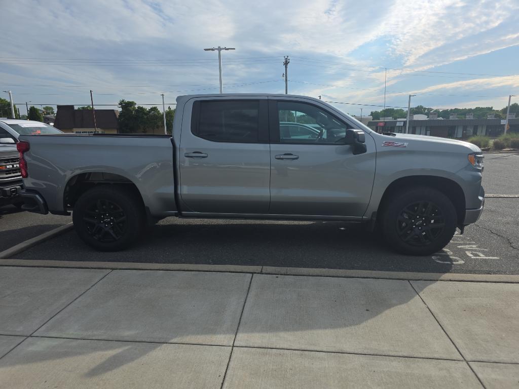 used 2025 Chevrolet Silverado 1500 car, priced at $52,550