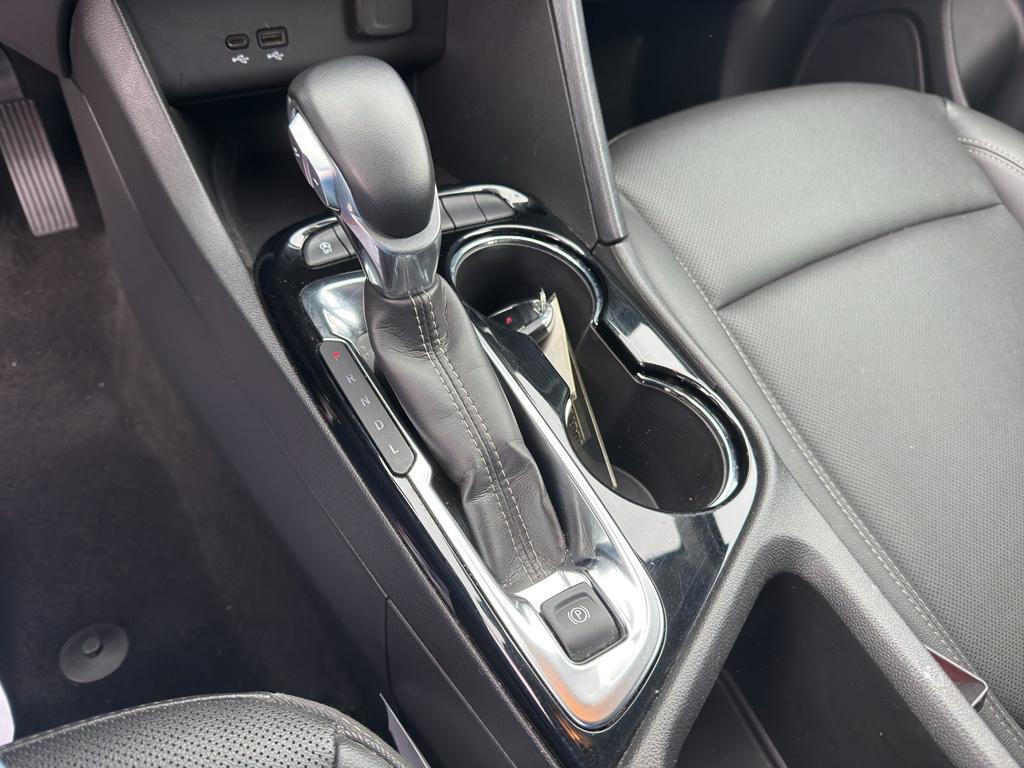 used 2024 Buick Encore GX car, priced at $20,899