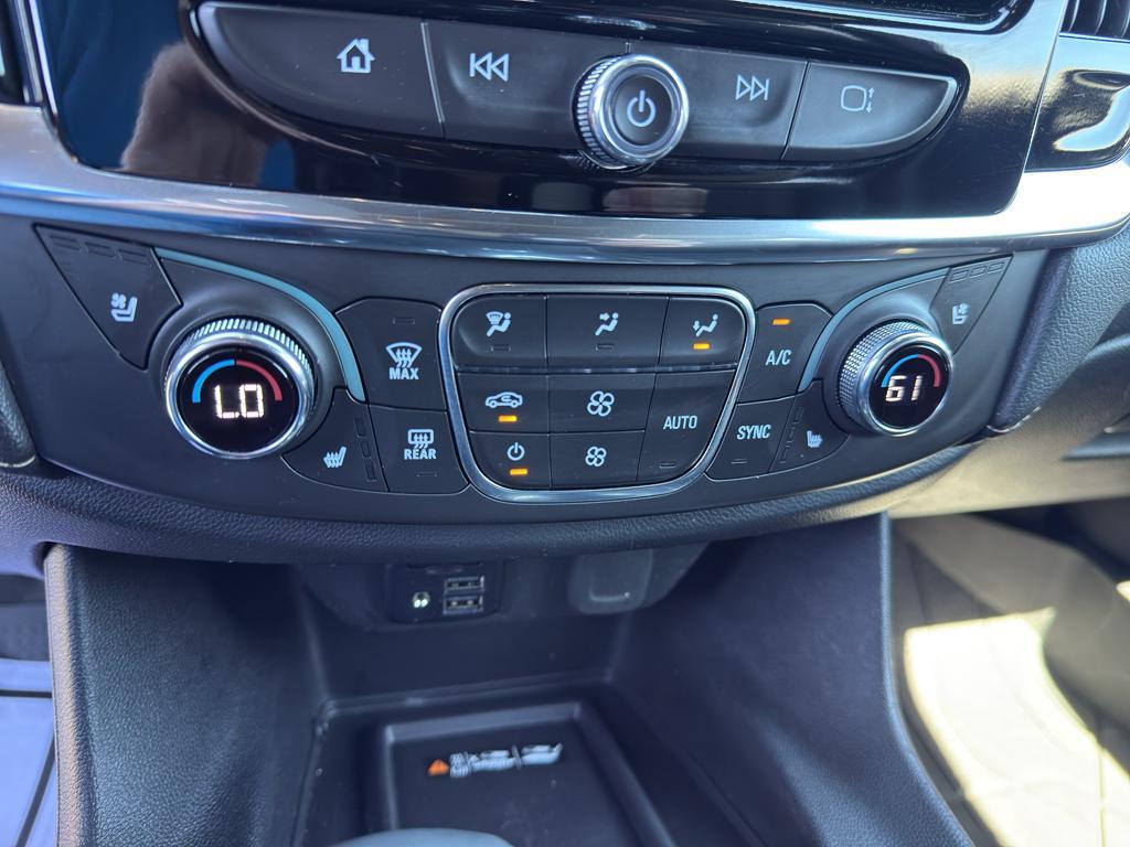 used 2023 Chevrolet Traverse car, priced at $37,721