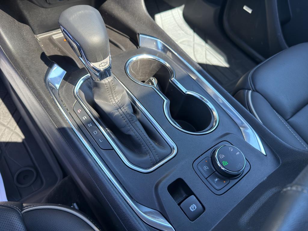 used 2023 Chevrolet Traverse car, priced at $37,721