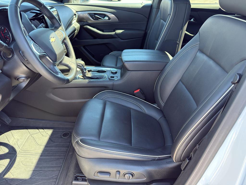 used 2023 Chevrolet Traverse car, priced at $37,721
