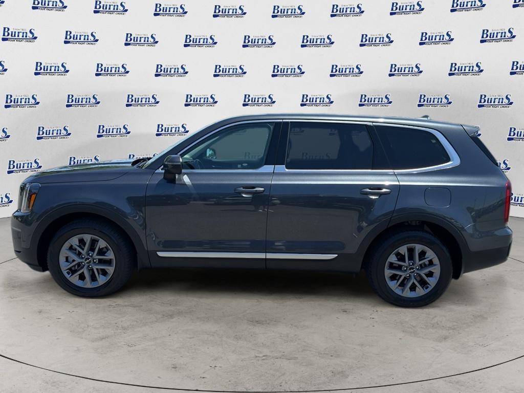 used 2023 Kia Telluride car, priced at $32,054
