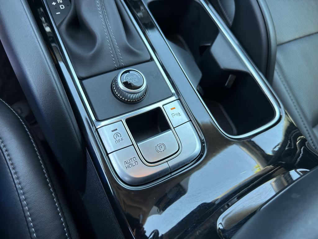 used 2023 Kia Telluride car, priced at $32,054