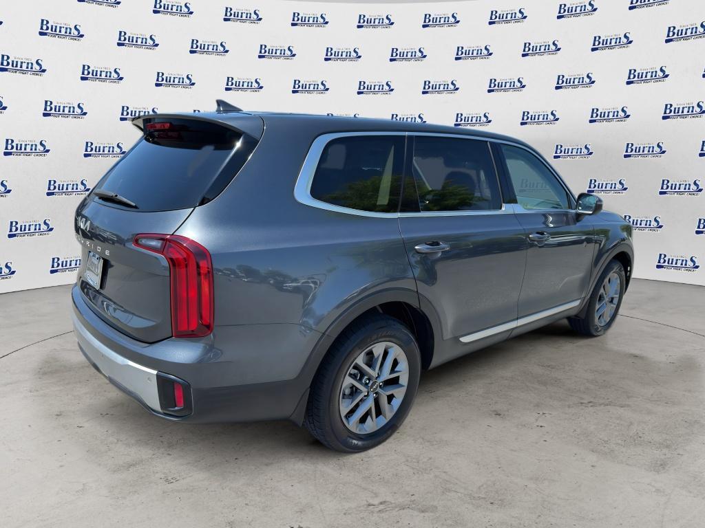 used 2023 Kia Telluride car, priced at $32,054