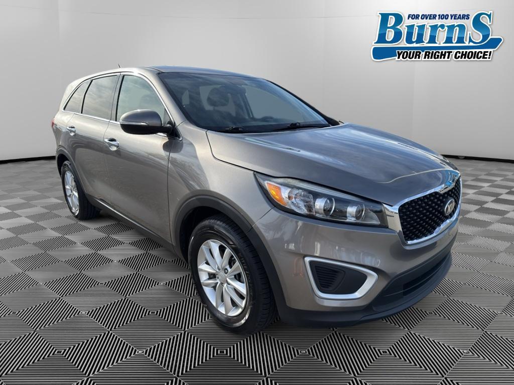 used 2018 Kia Sorento car, priced at $10,491